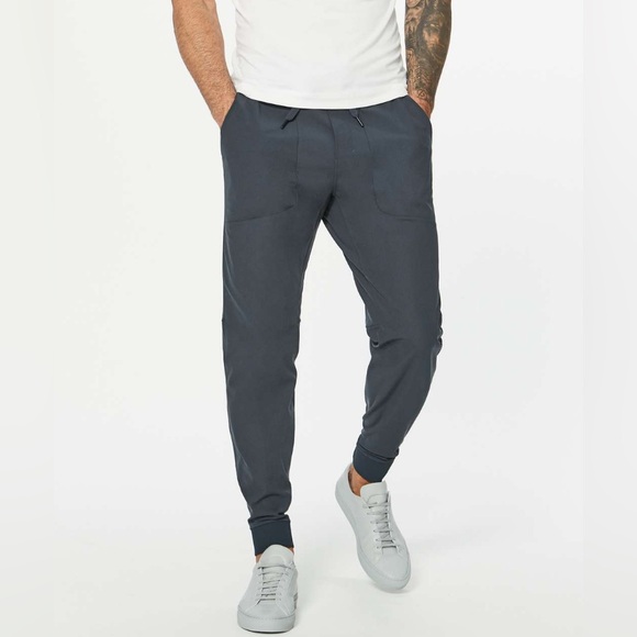 Lululemon Men's ABC Joggers 31